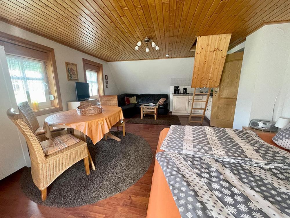 Ferienwohnung Zum Heuschober Burg  Exterior photo